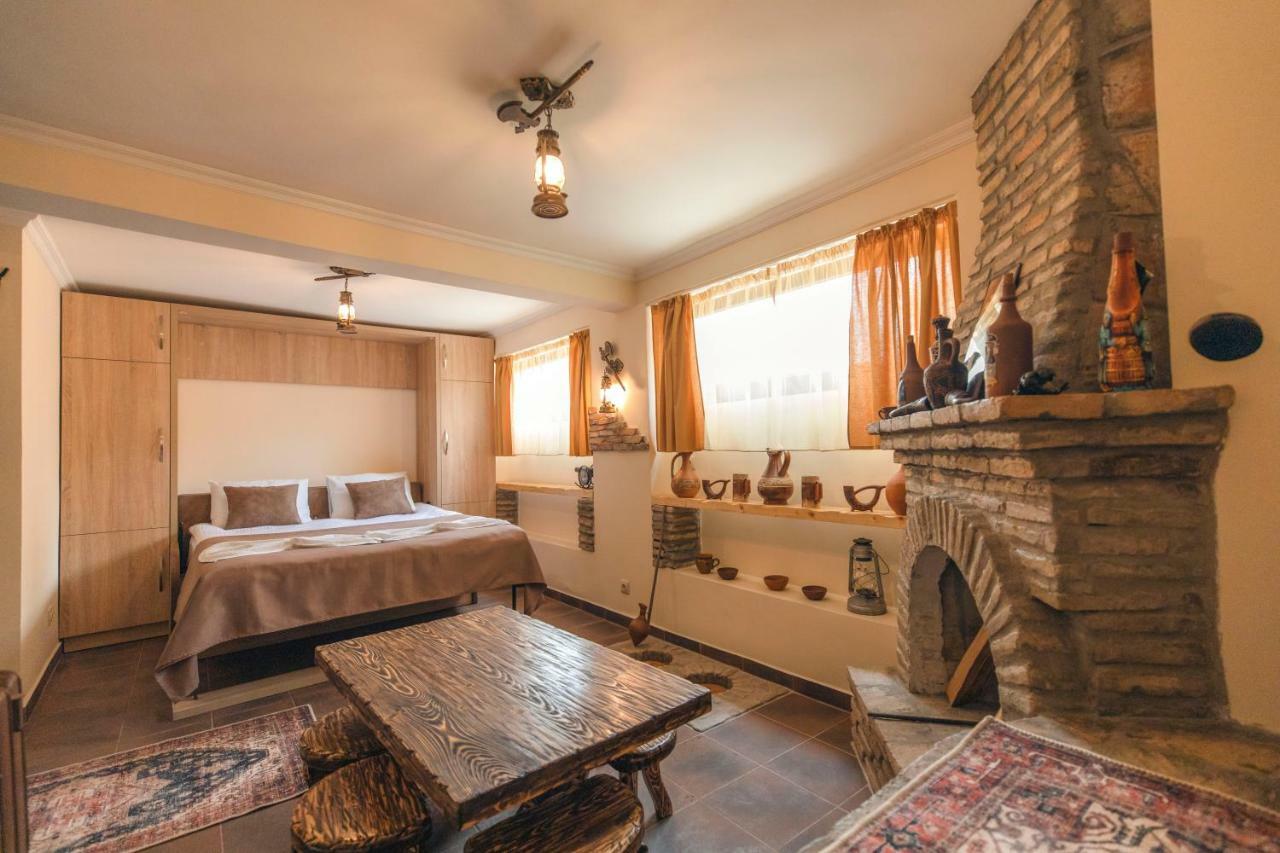 Guest House Mk Ґорі Екстер'єр фото